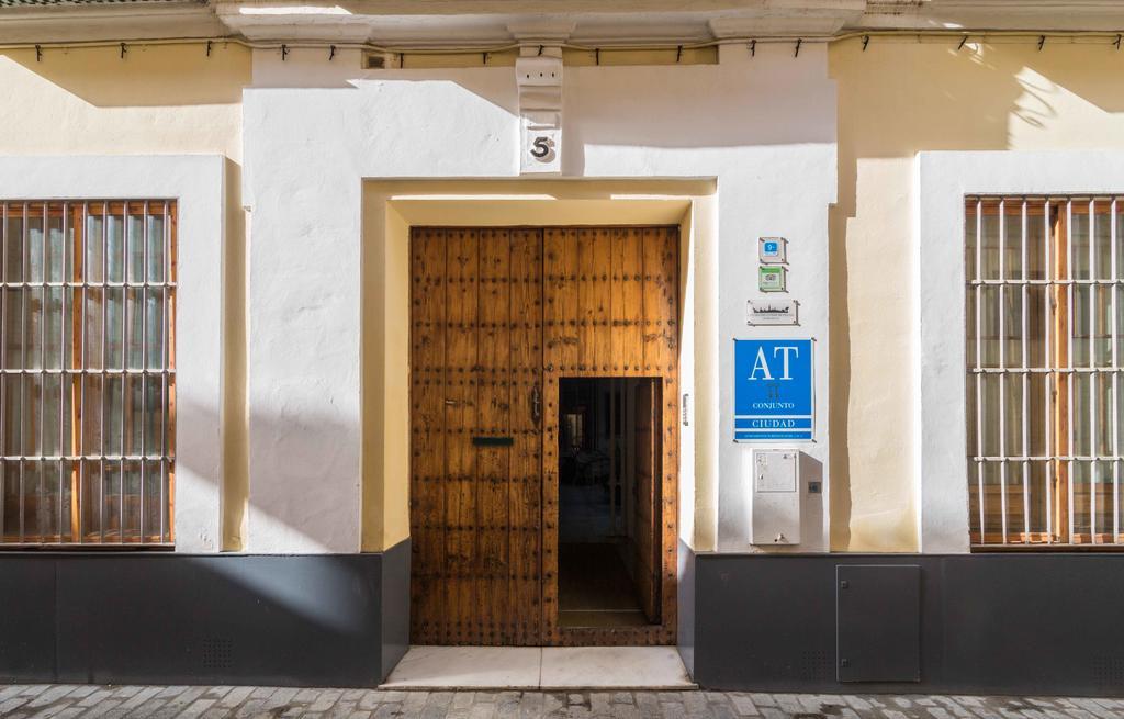 La Casa Del Conde De Gelves Apartments Seville Ngoại thất bức ảnh